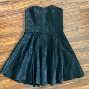 Vintage black strapless dress M